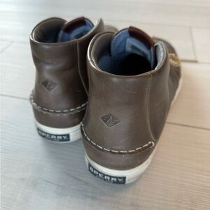 Sperry Brown Leather Sneakers